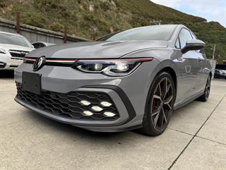 2022 Volkswagen Golf - Thumbnail