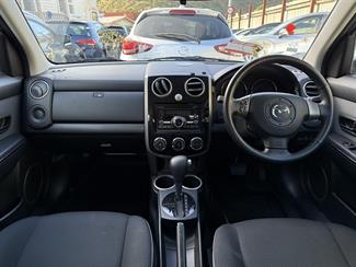 2015 Mazda Verisa - Thumbnail