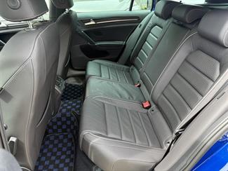 2019 Volkswagen Golf - Thumbnail