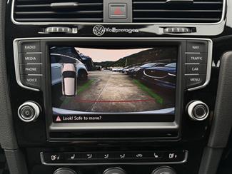 2017 Volkswagen Golf - Thumbnail