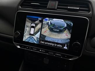 2020 Nissan Leaf - Thumbnail