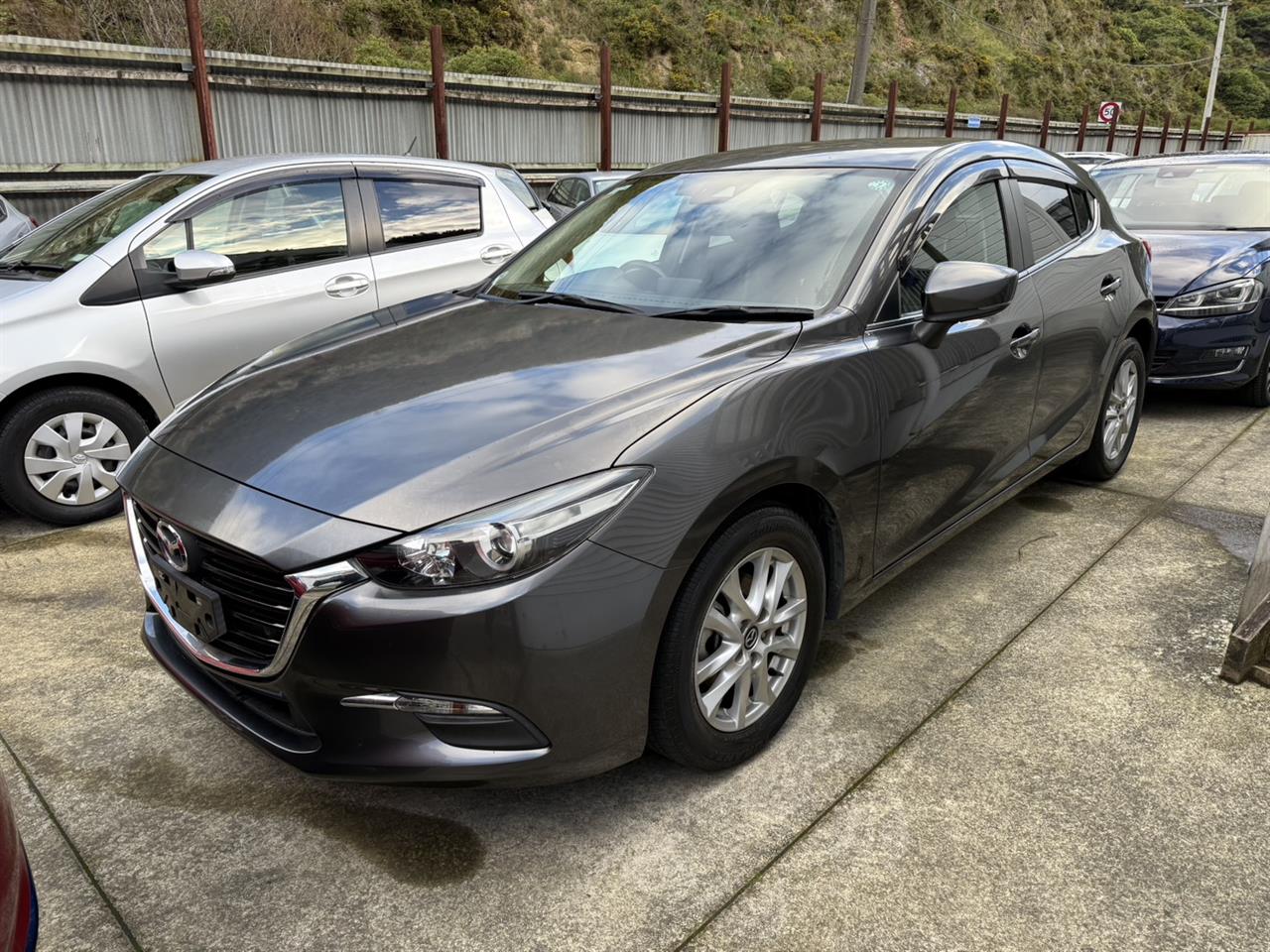 2017 Mazda Axela