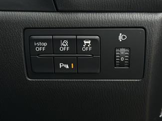 2017 Mazda Axela - Thumbnail