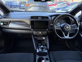 2020 Nissan Leaf - Thumbnail