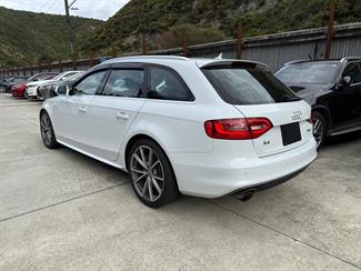 2016 Audi A4 - Thumbnail