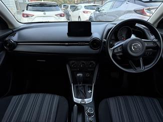 2020 Mazda 2 - Thumbnail