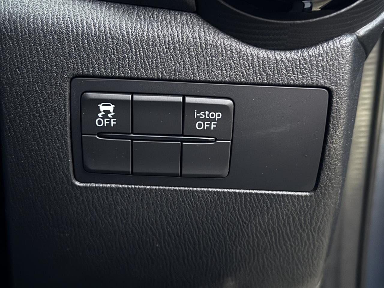 2015 Mazda Demio