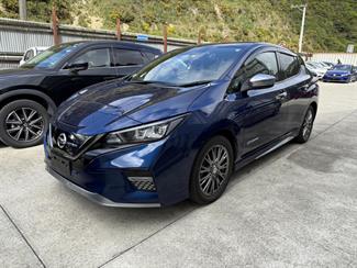2020 Nissan Leaf - Thumbnail