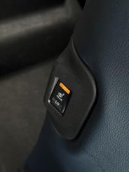 2020 Nissan Leaf - Thumbnail