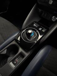 2020 Nissan Leaf - Thumbnail