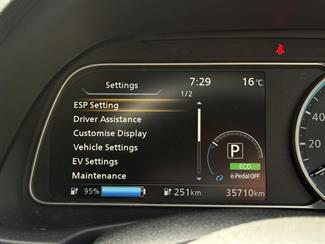 2020 Nissan Leaf - Thumbnail