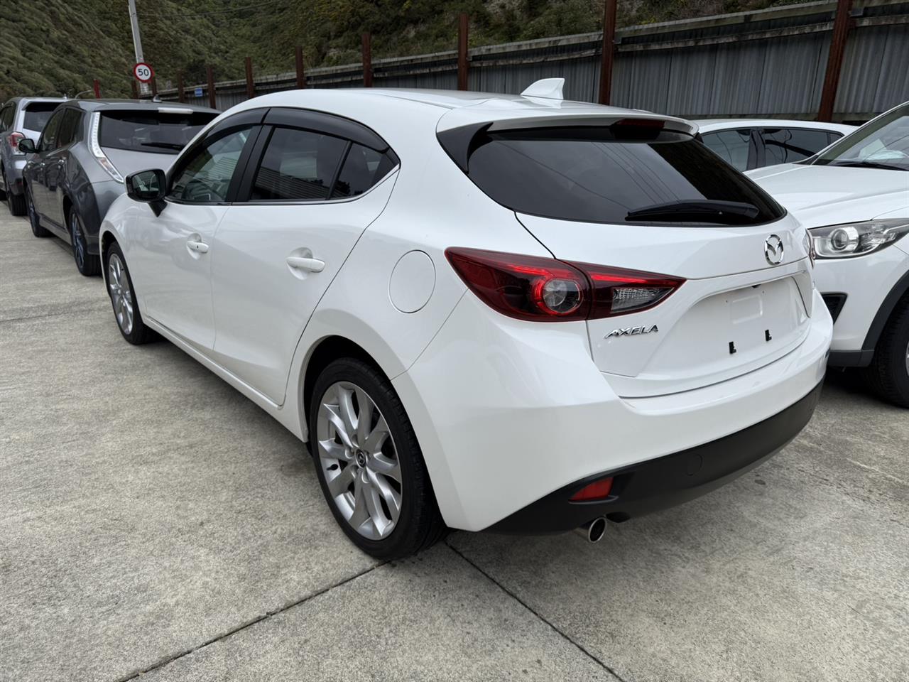 2014 Mazda Axela