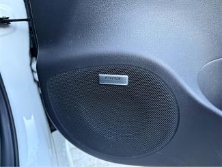 2022 Nissan Leaf - Thumbnail