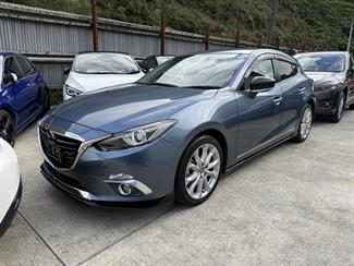 2015 Mazda Axela - Thumbnail