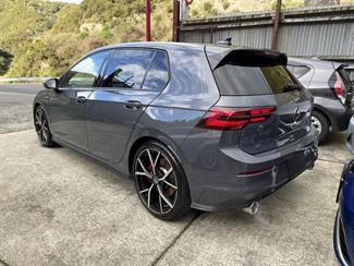 2022 Volkswagen Golf - Thumbnail